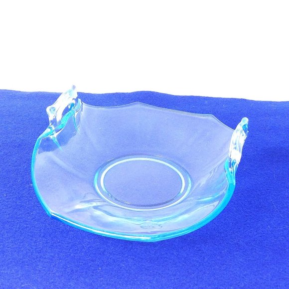 Candy Dish Candle Holder Blue Glass Folded Sides Decorative Handles Vintage - Picture 2 of 8